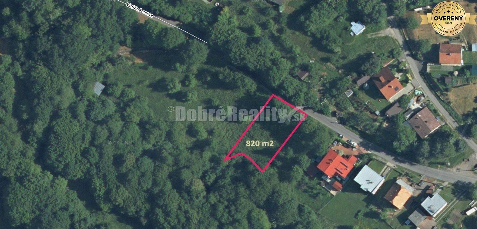 PREDAJ: Pozemok pre výstavbu rodinného domu, 820 m2, Nová Baňa - Vinič