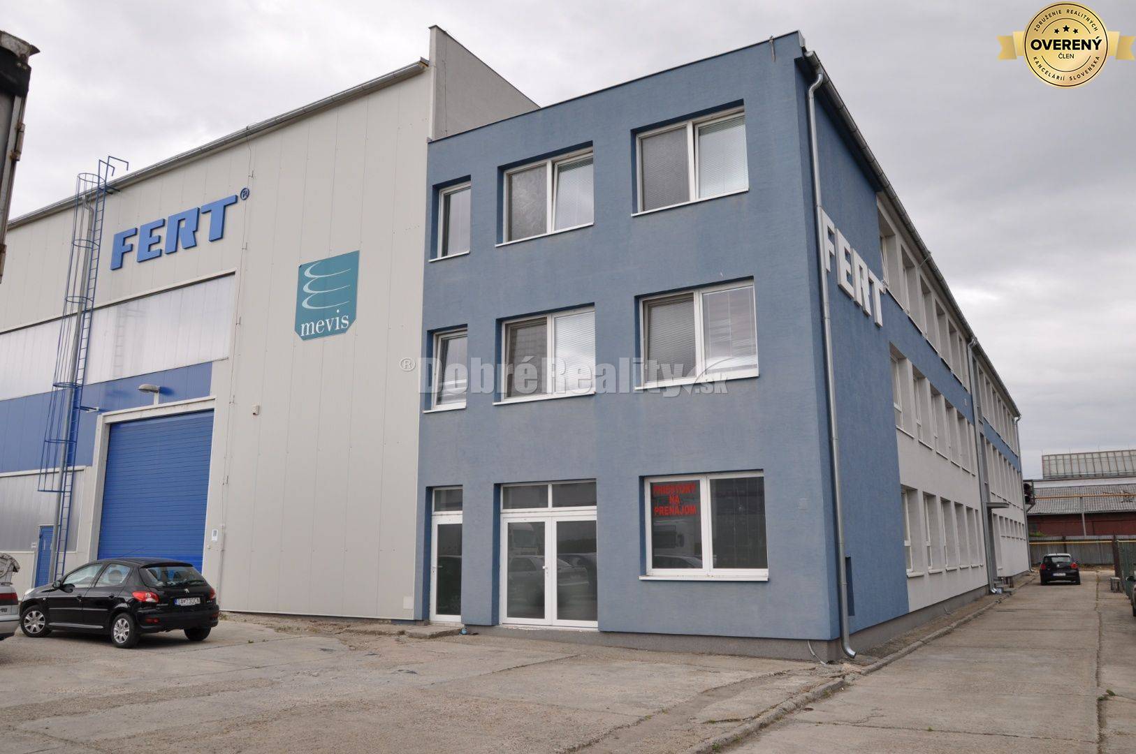 Dobré reality - kancelárie na prenájom 17m2