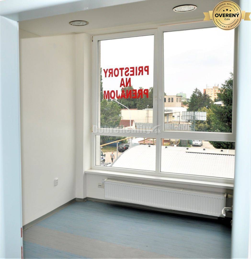 Dobré reality - kancelárie na prenájom 17m2