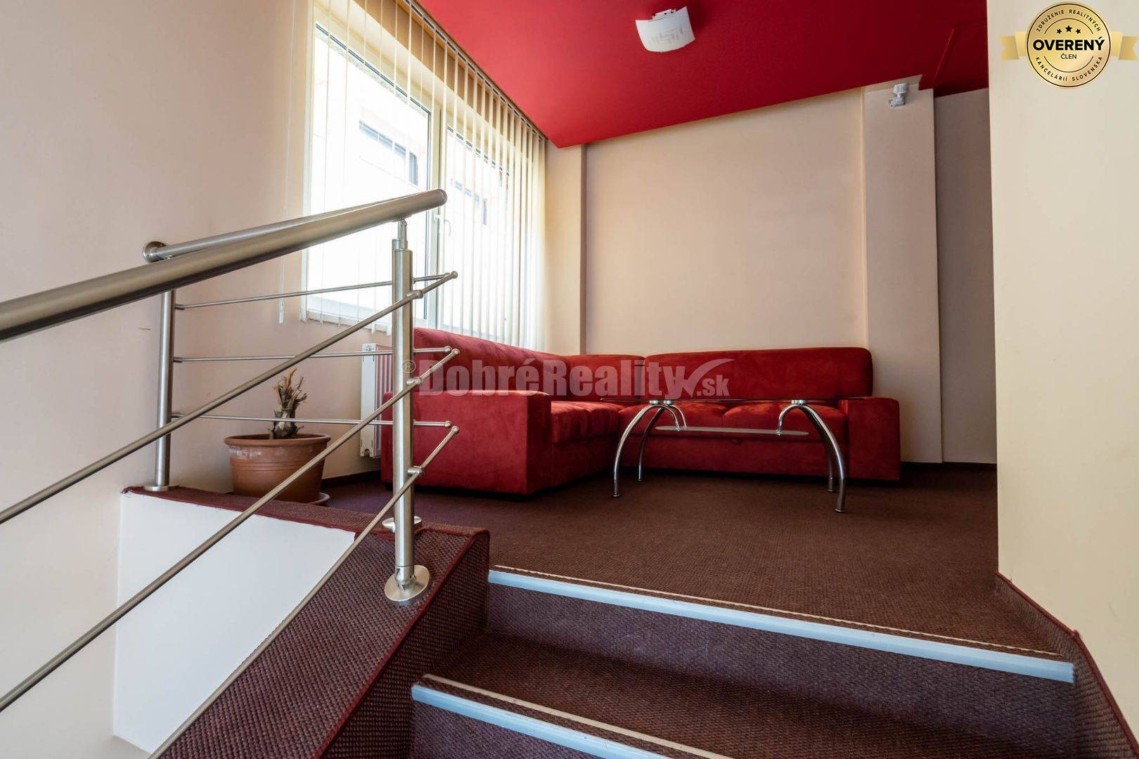 SOKOLOVŇA - PRIESTOR NA PRENÁJOM 21 m2, Brezno