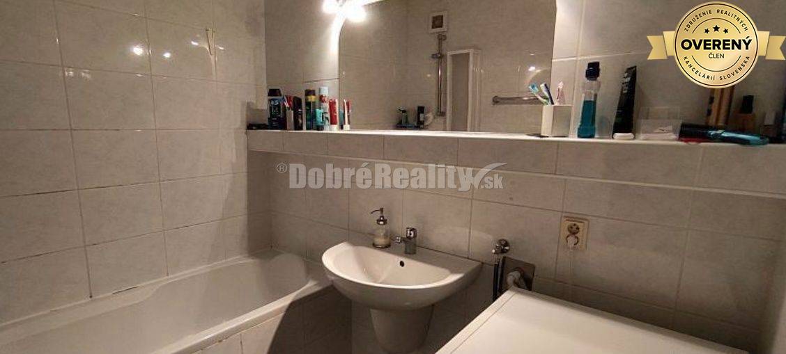 4 - izb. byt s romantickou atmosférou, SNP Považská Bystrica