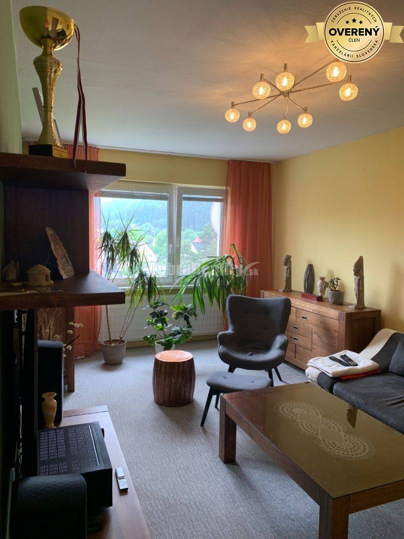 4 - izb. byt s romantickou atmosférou, SNP Považská Bystrica