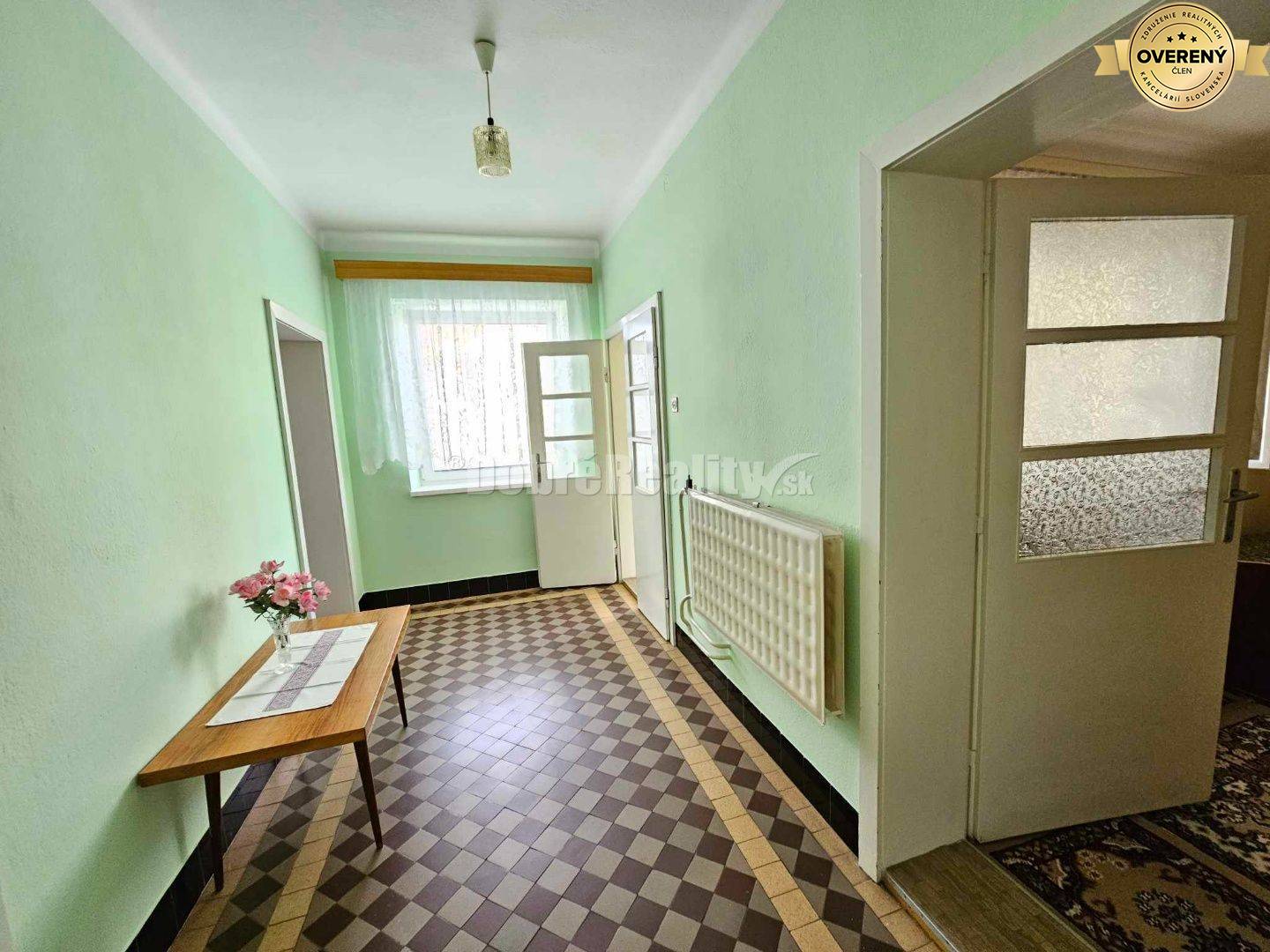 RD v obci RADAVA - PONUKA, ktorá sa neopakuje! 4 km od PODHÁJSKEJ! V