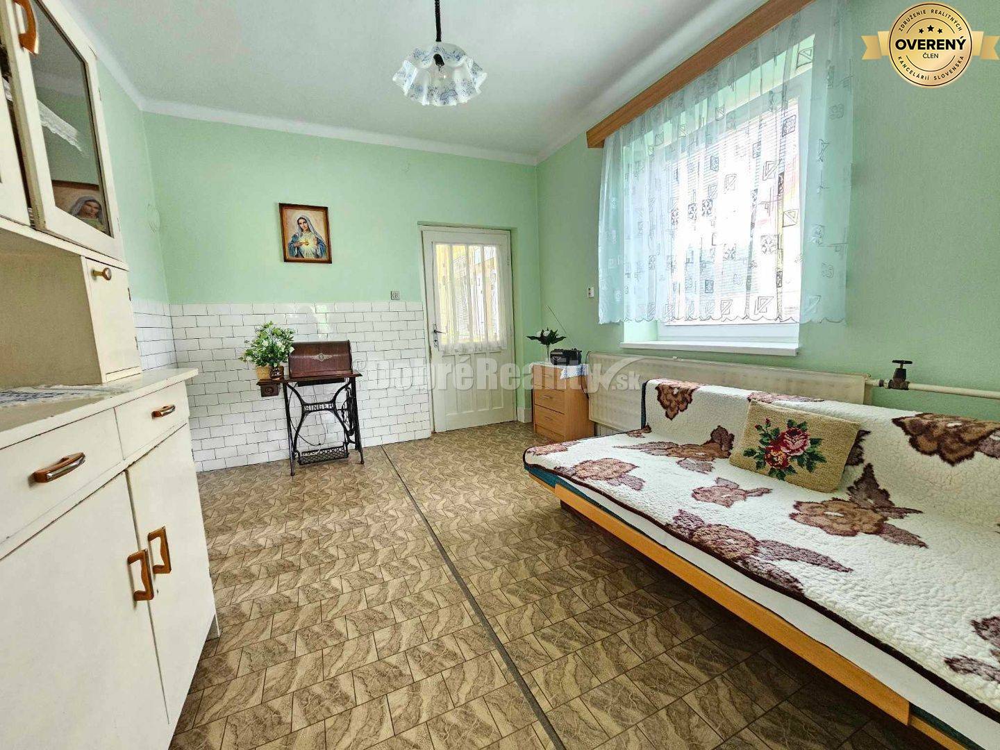 RD v obci RADAVA - PONUKA, ktorá sa neopakuje! 4 km od PODHÁJSKEJ! V