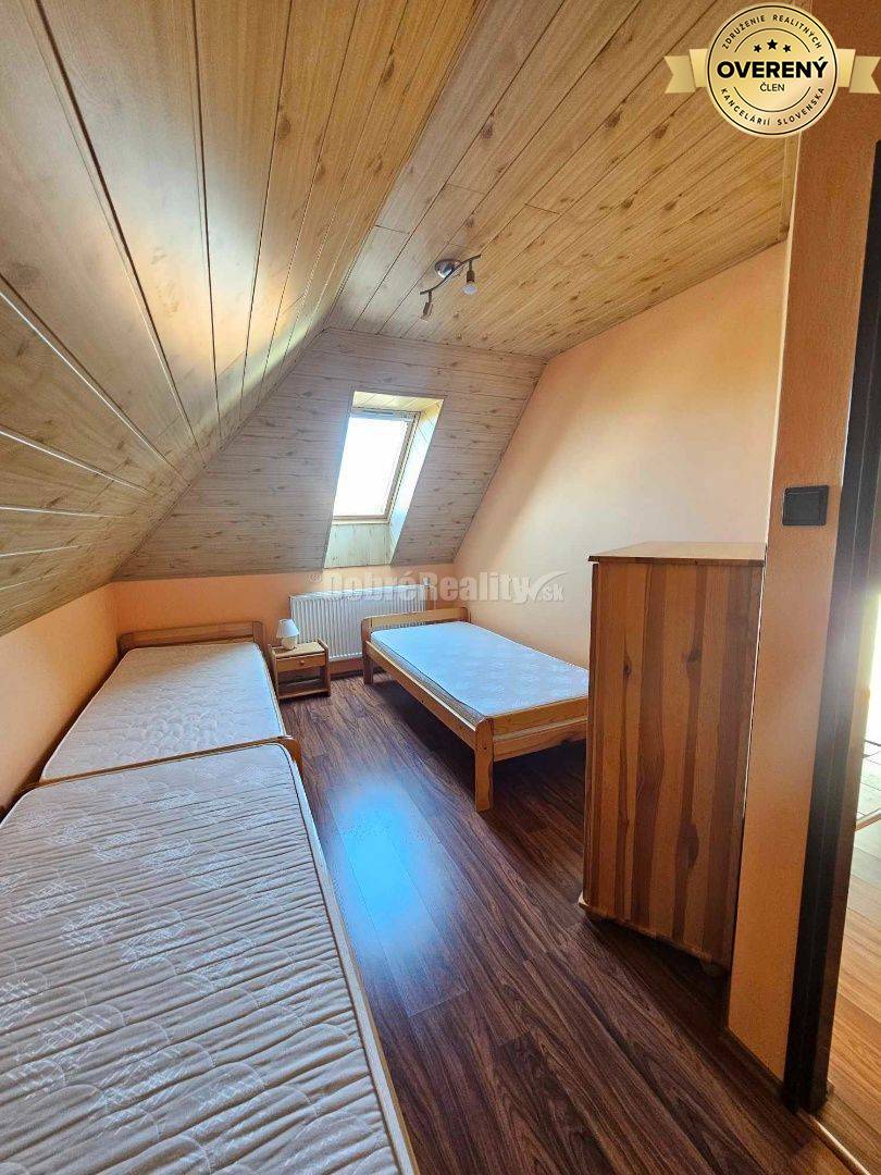 RD / Chalupa v obci Malá LEHOTA v prekrásnom prostredí na pozemku 556m