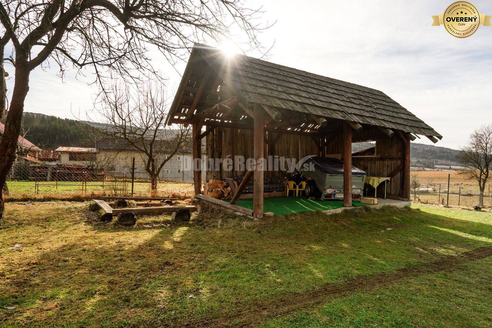 ZNÍŽILI SME PRE VÁS CENU! Veľkometrážny rodinný dom s projektom jeho r