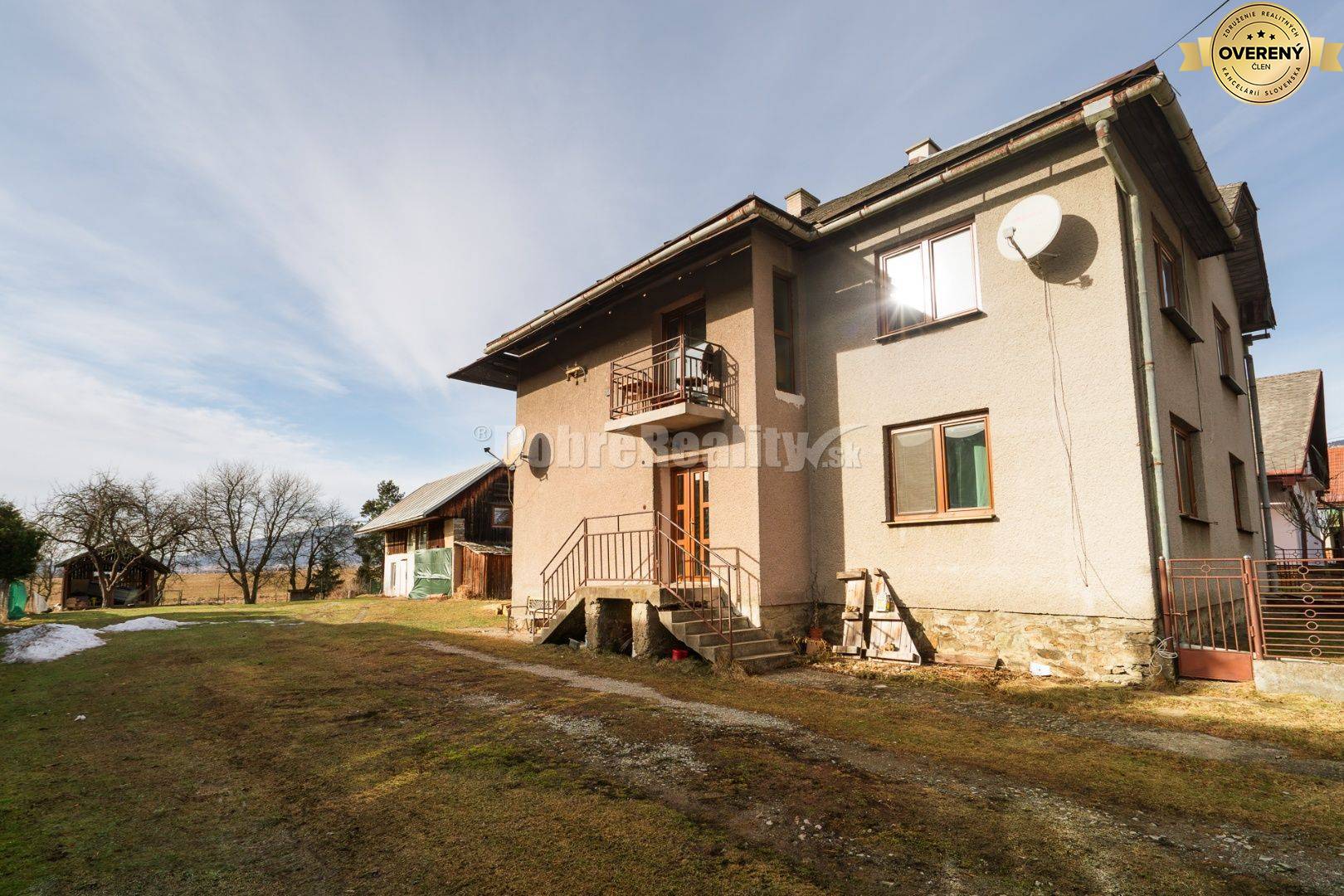 ZNÍŽILI SME PRE VÁS CENU! Veľkometrážny rodinný dom s projektom jeho r