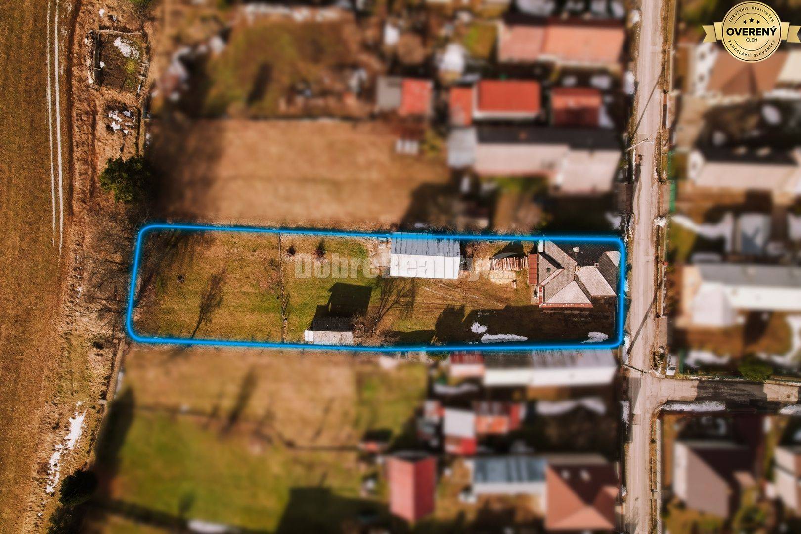 ZNÍŽILI SME PRE VÁS CENU! Veľkometrážny rodinný dom s projektom jeho r