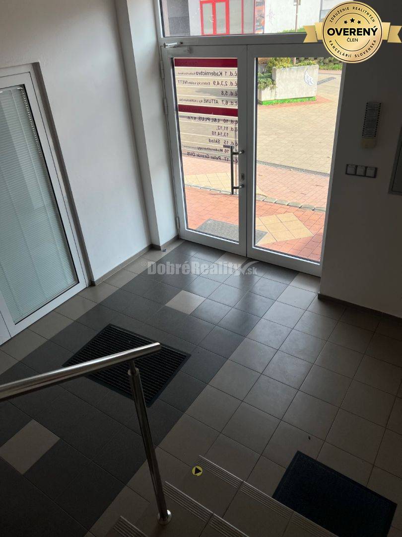 Ponukame na prenájom exkluzívne kancelárske a prevádzkové priestory