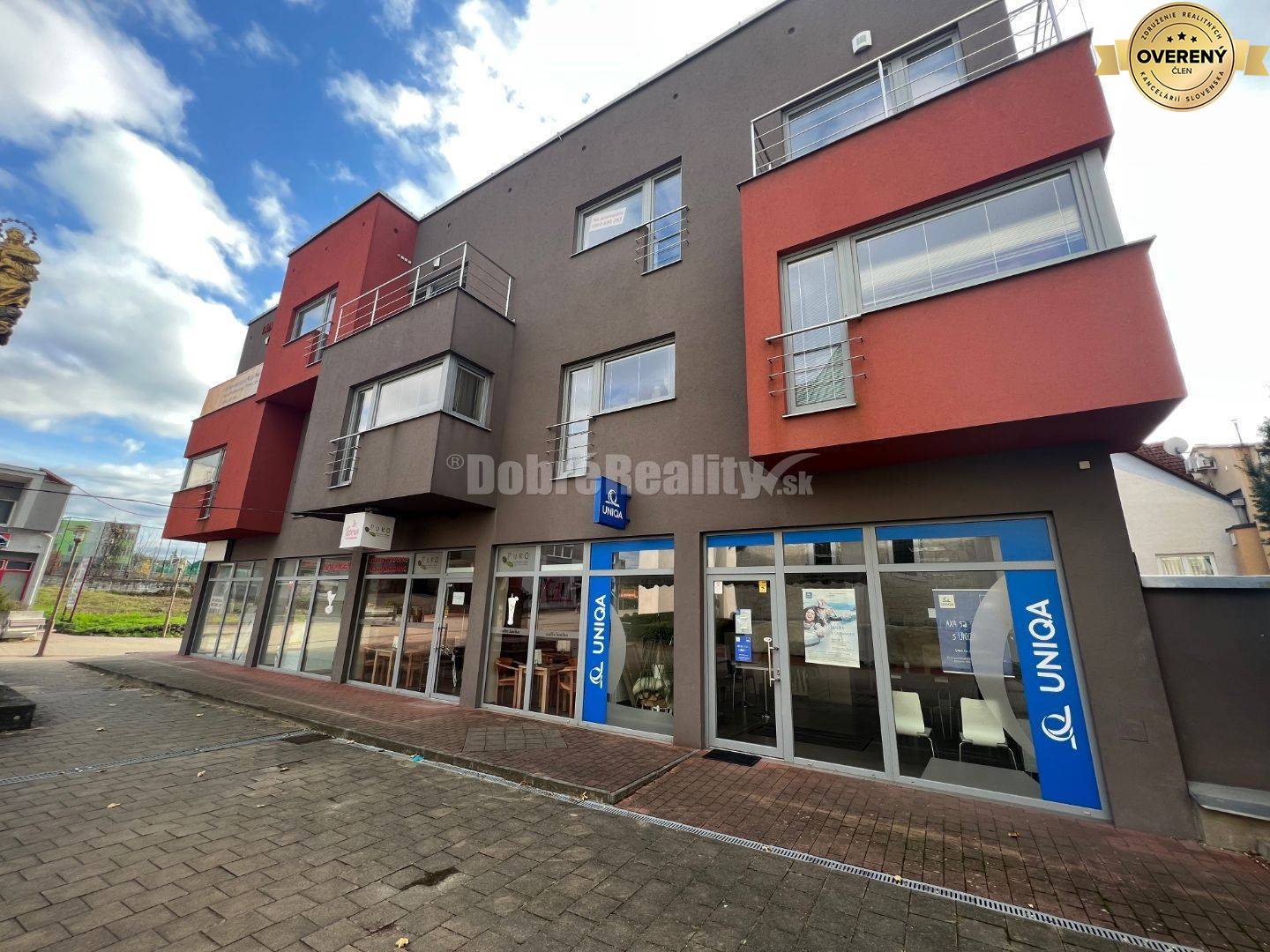 Ponukame na prenájom exkluzívne kancelárske a prevádzkové priestory