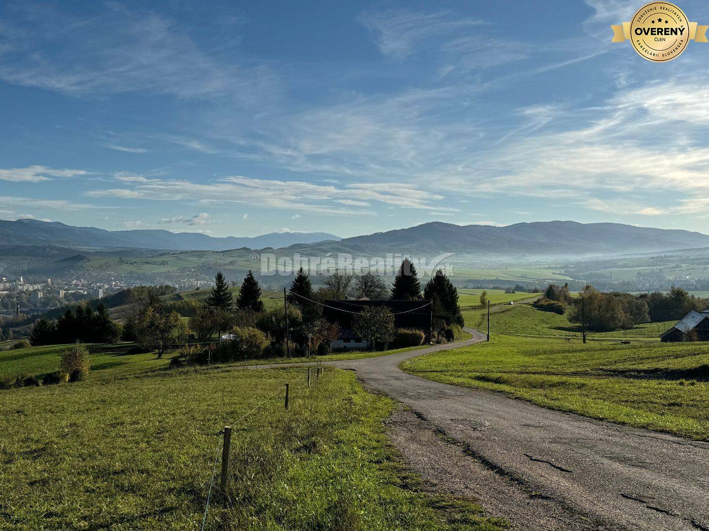 Pozemok s rozprávkovým výhľadom v Brezne