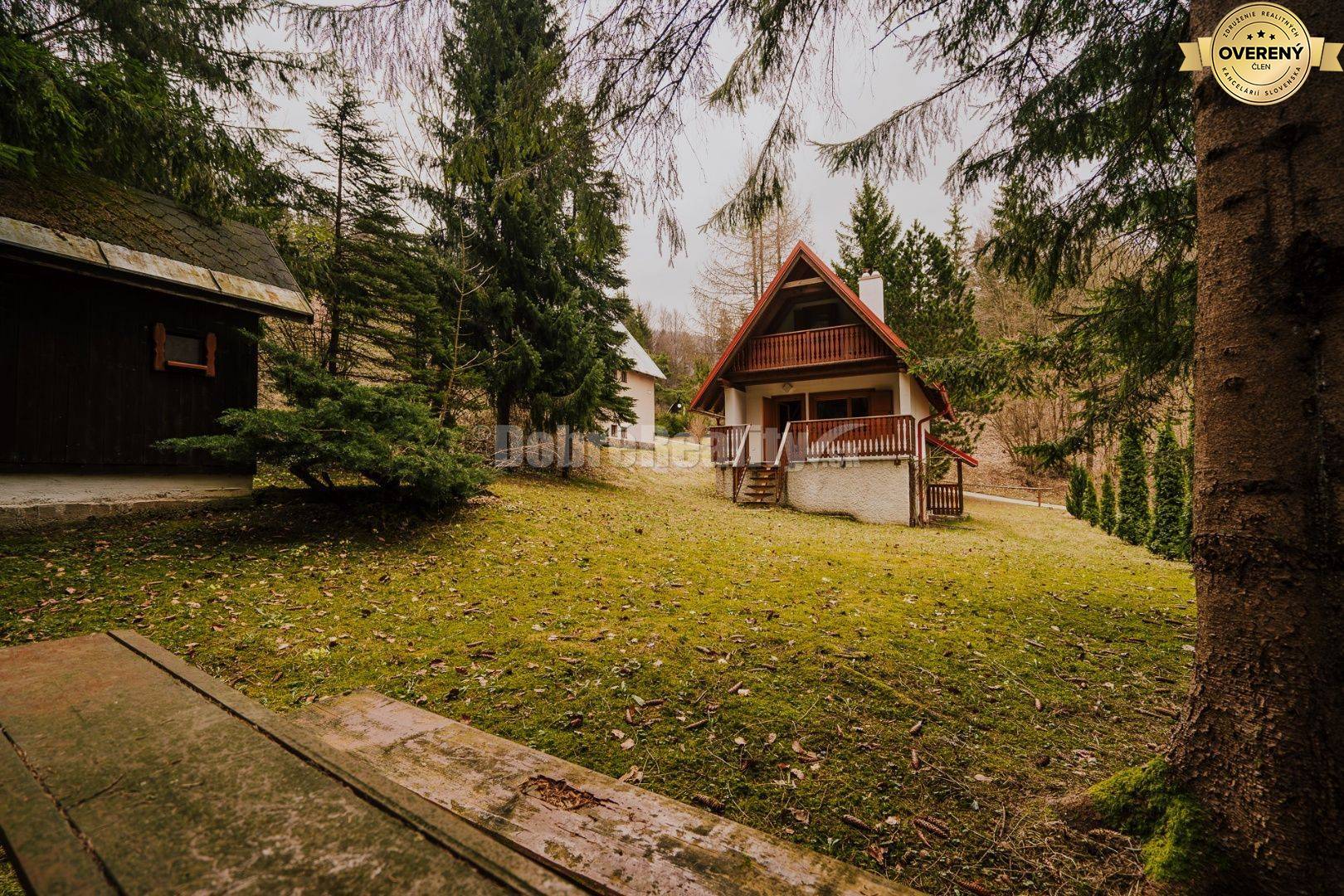 PREDAJ: Chata s terasou v Národnom parku Nízke Tatry, 79 m2, Nemecká -