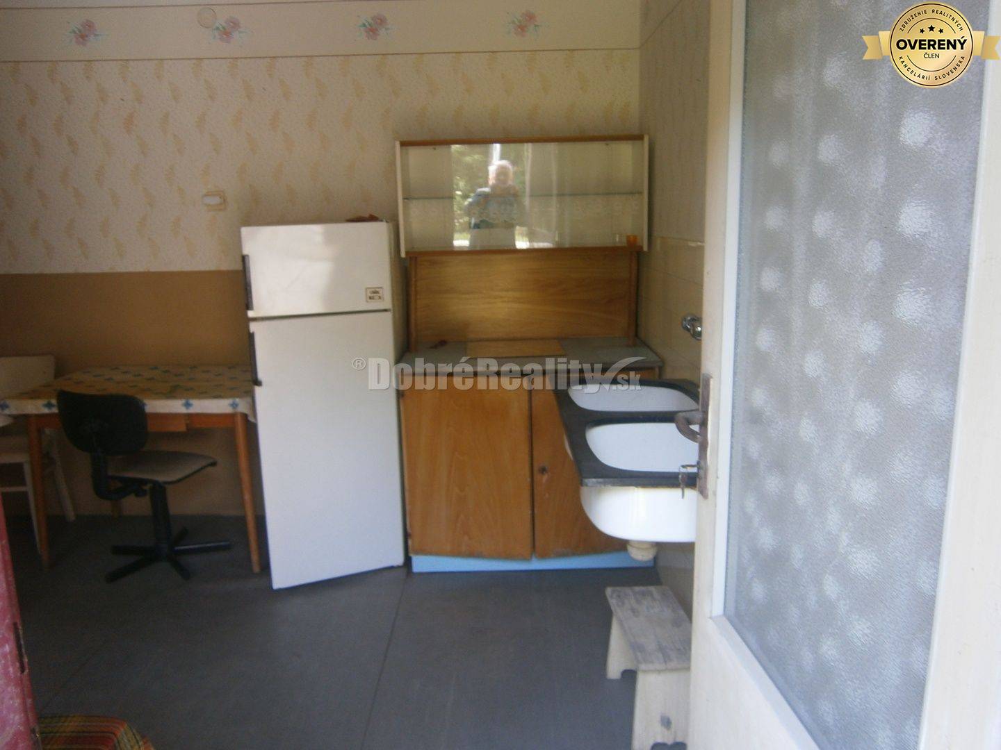 ZVÝHODNENÁ CENA ! V rekreačnej obci Čechy rodinný dom na predaj, vhodn