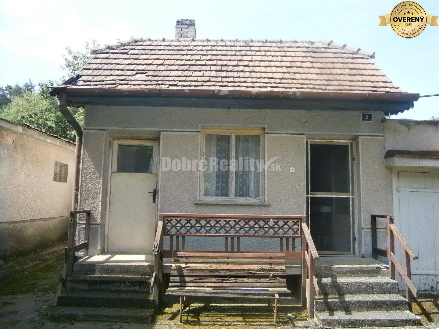 ZVÝHODNENÁ CENA ! V rekreačnej obci Čechy rodinný dom na predaj, vhodn