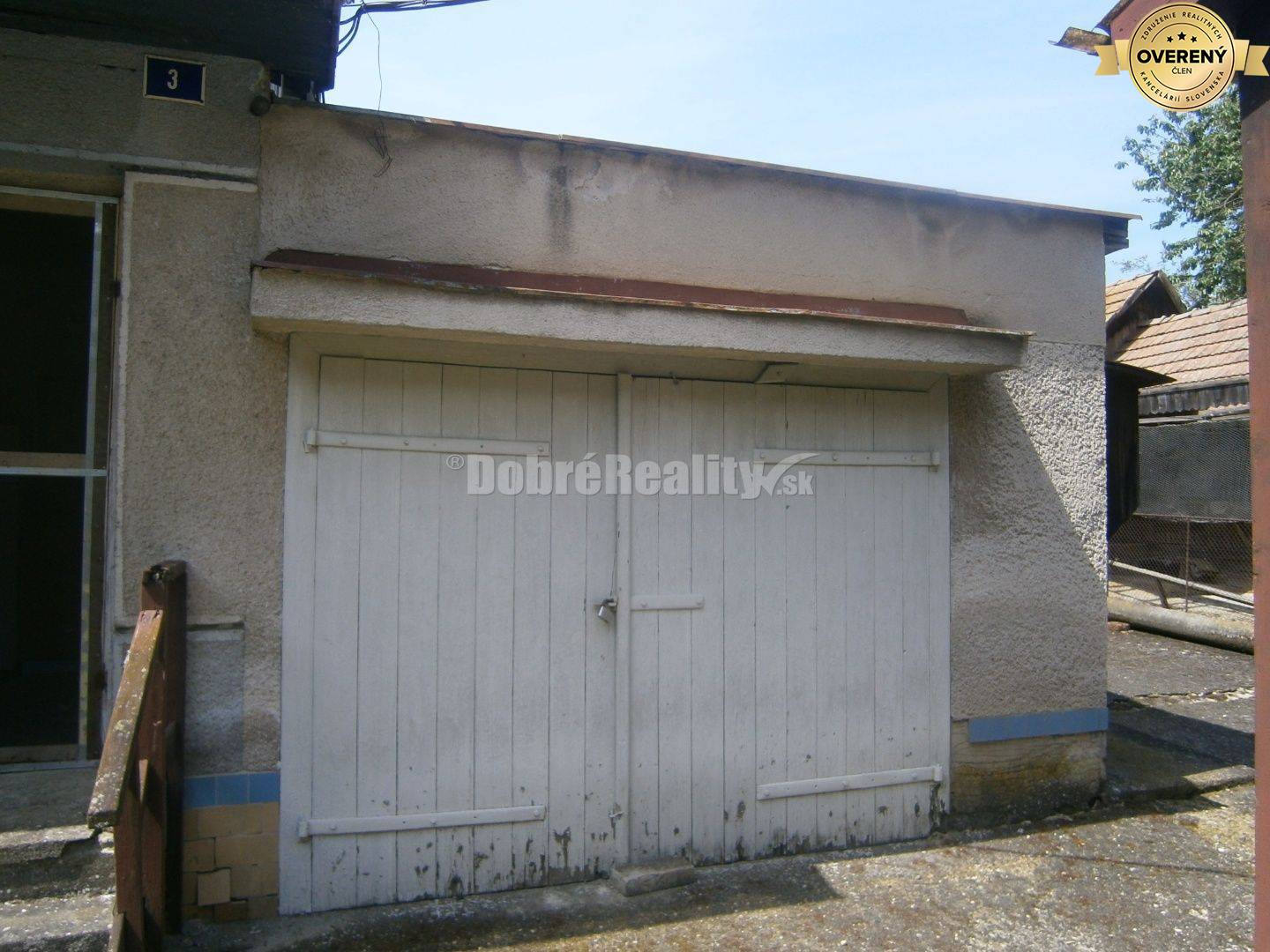 ZVÝHODNENÁ CENA ! V rekreačnej obci Čechy rodinný dom na predaj, vhodn