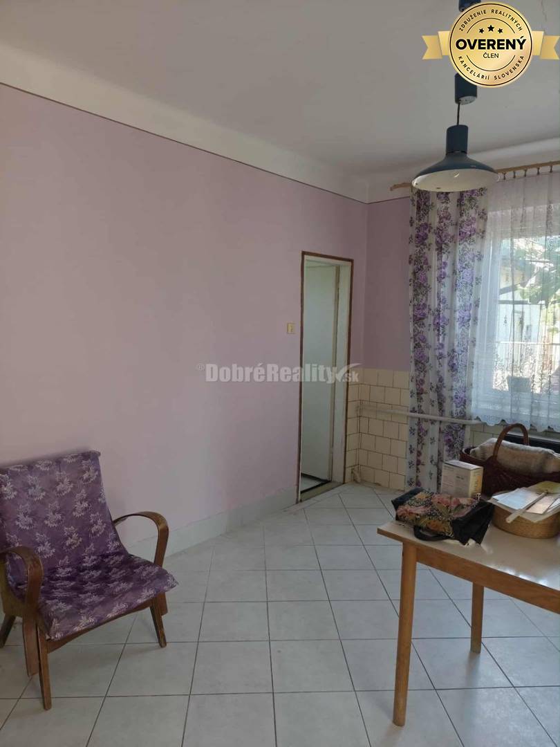 Ponúkame Vám na predaj 3-izb. rodinný dom vo Dvoroch nad Žitavou len 8