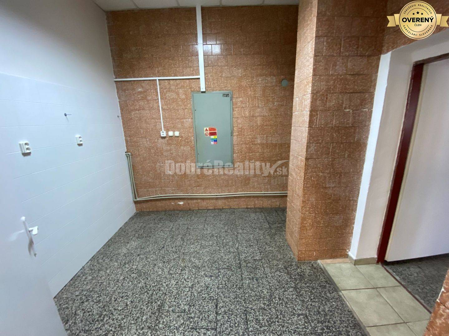 Veľké obchodno-komerčné priestory na prenájom vo frekventovanej časti