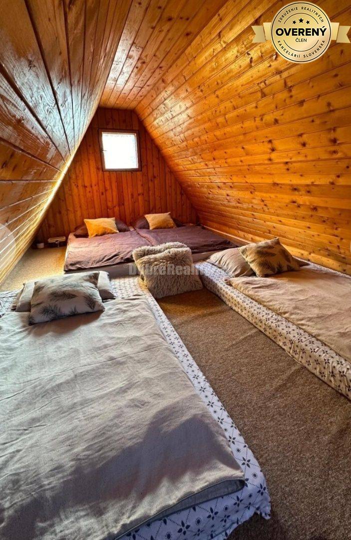 Znížená cena - Dobré reality Vám ponúkajú na predaj obývateľnú chatu