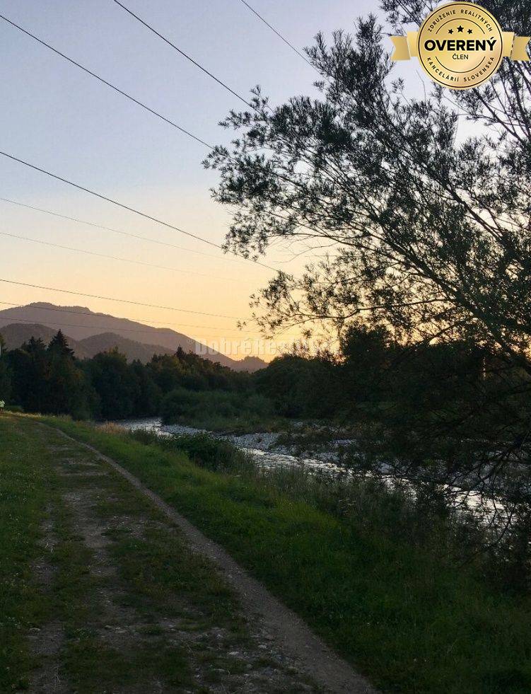Znížená cena - Dobré reality Vám ponúkajú na predaj obývateľnú chatu