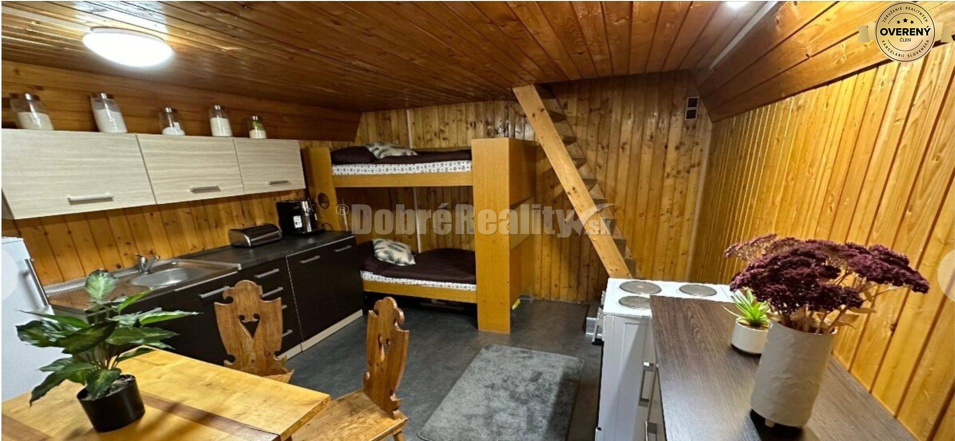 Znížená cena - Dobré reality Vám ponúkajú na predaj obývateľnú chatu