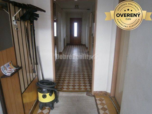 Dobré reality ponúkajú Rodinný dom v centre mesta Hurbanovo na predaj