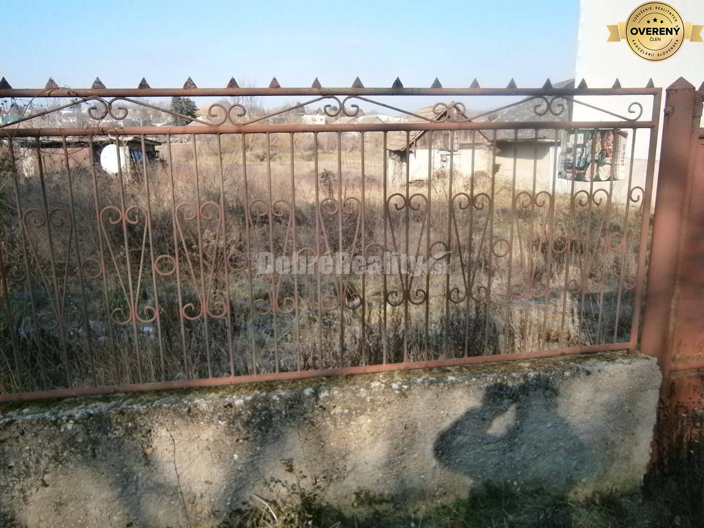 Stavebný pozemok pre rodinné domy na predaj v obci Dubník !