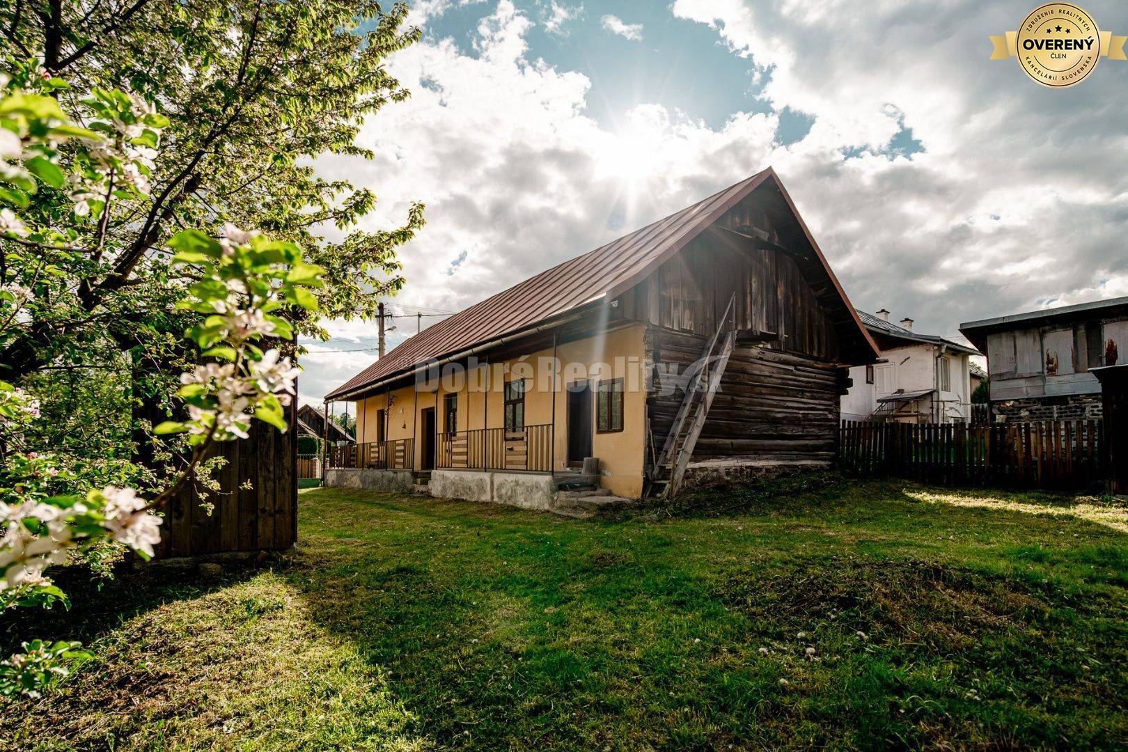 PREDAJ: Chalúpka na Dedine s pekným pozemkom pri potoku, 93 m2, Braväc