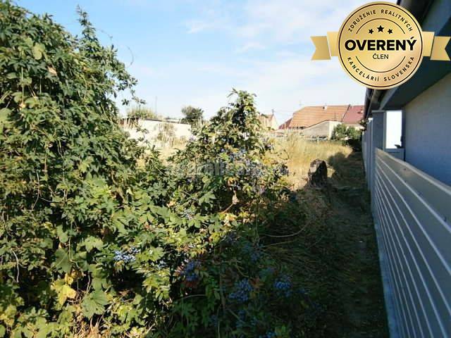REZERVOVANÝ! Stavebný pozemok v meste Nové Zámky na predaj !