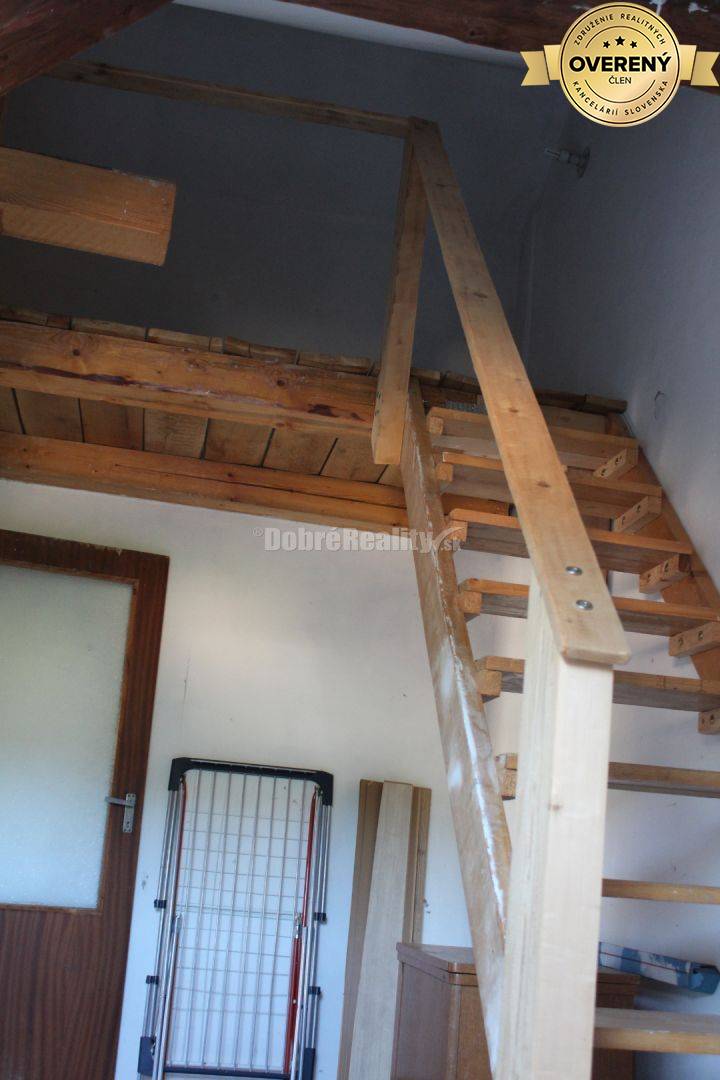 PREDAJ : Rodinný dom Horná Ves, okres Žiar nad Hronom