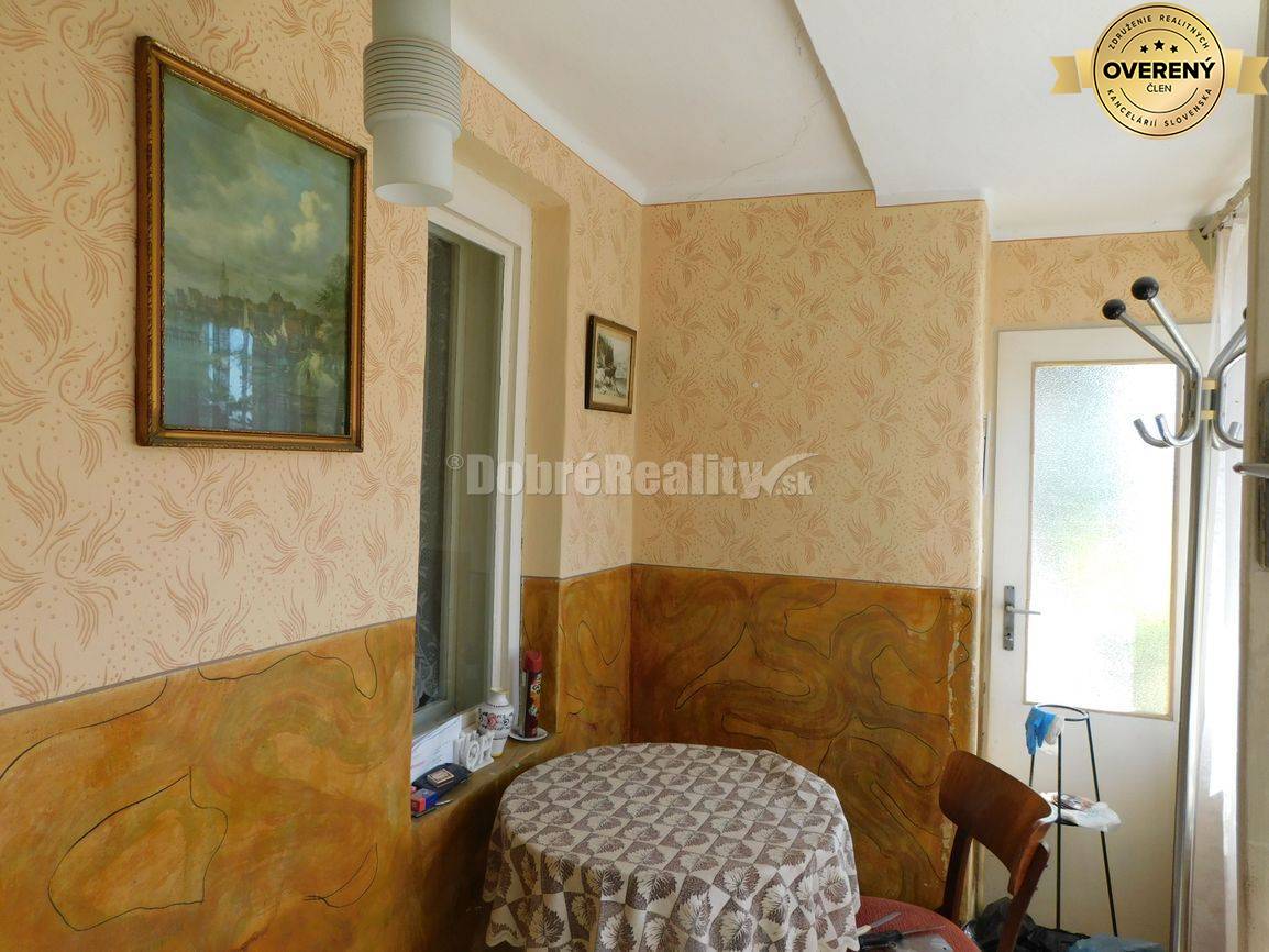 Ponúkame Vám na predaj 4-izb. rodinný dom vo Dvoroch nad Žitavou len 8