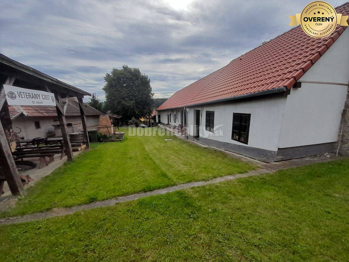 Ranč s penziónom pri Podhájskej