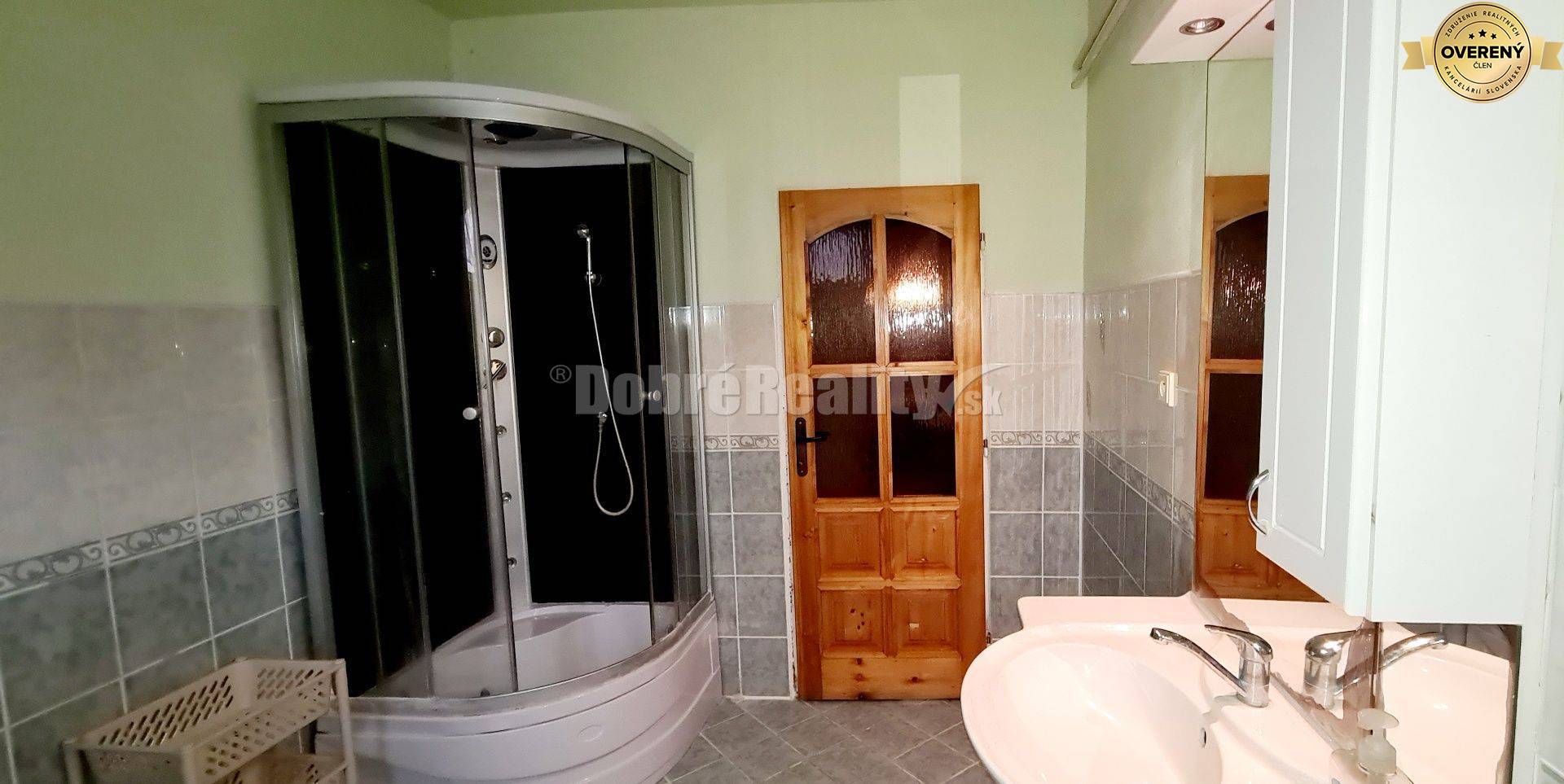 Dobré reality - znížená cena RD s veľkým pozemkom 2455 m2 v kľudnej ča