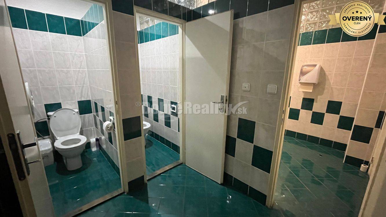 DOBRÉ REALITY - Priestory na prenájom, 20 m2, budova Allianz, Záhradní