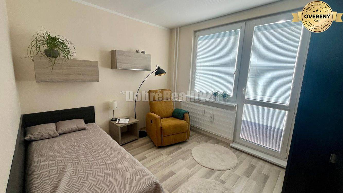 Zariadený 4 izbový byt Nové Zámky s dvomi balkónmi