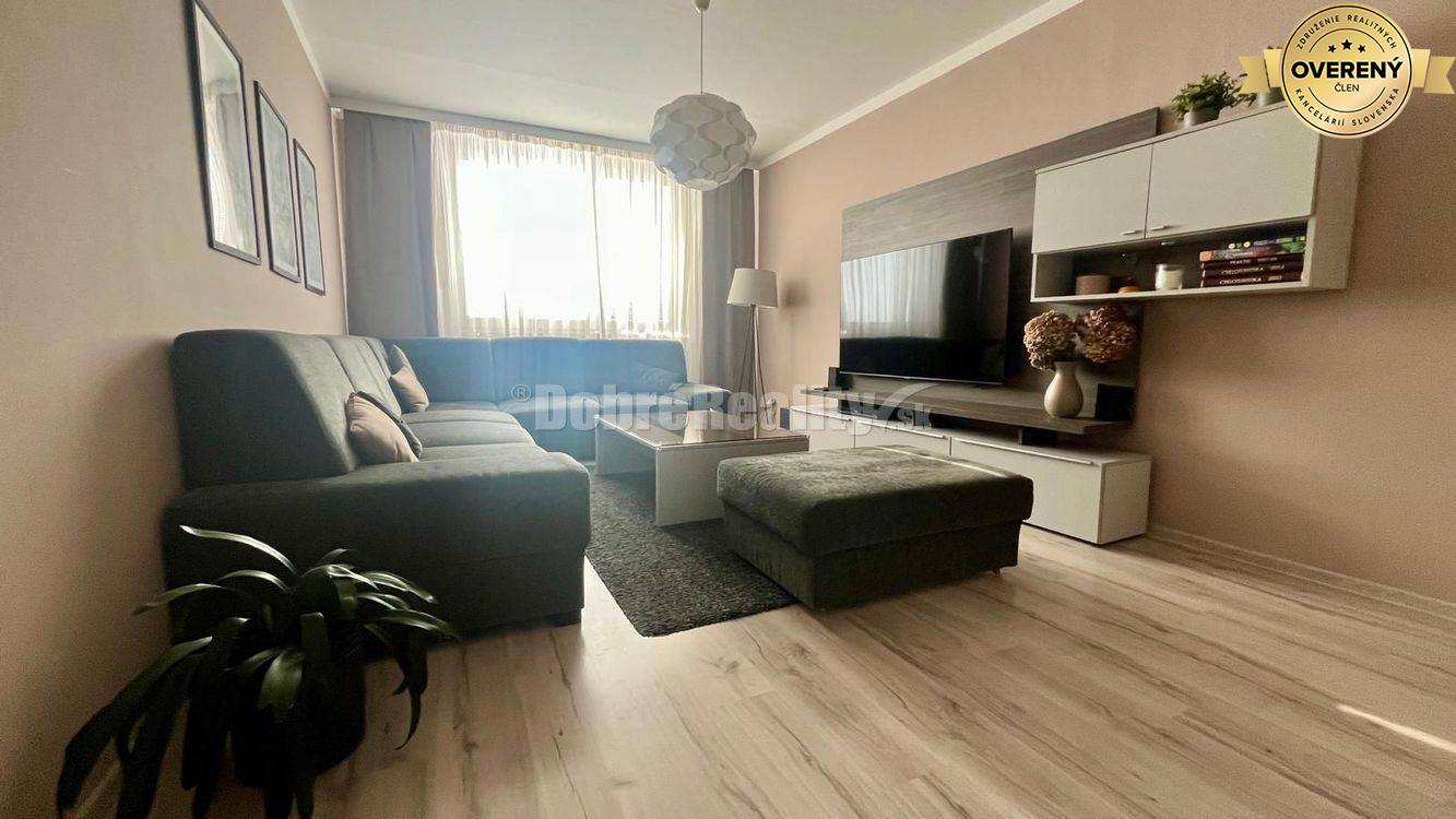 Zariadený 4 izbový byt Nové Zámky s dvomi balkónmi