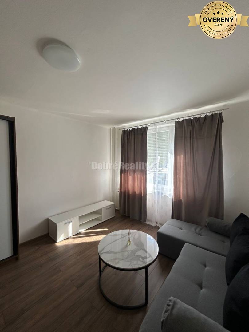 Rezervované :Prenájom útulnej garsónky na T.G.Masaryka