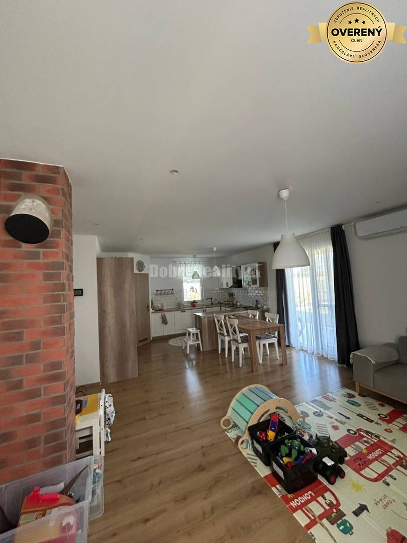 Moderná DREVOstavba pre Váš vysnívaný domov, na PREDAJ.