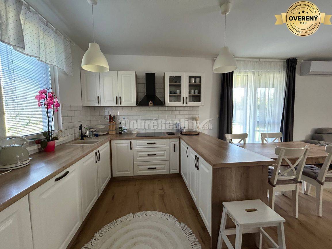 Moderná DREVOstavba pre Váš vysnívaný domov, na PREDAJ.