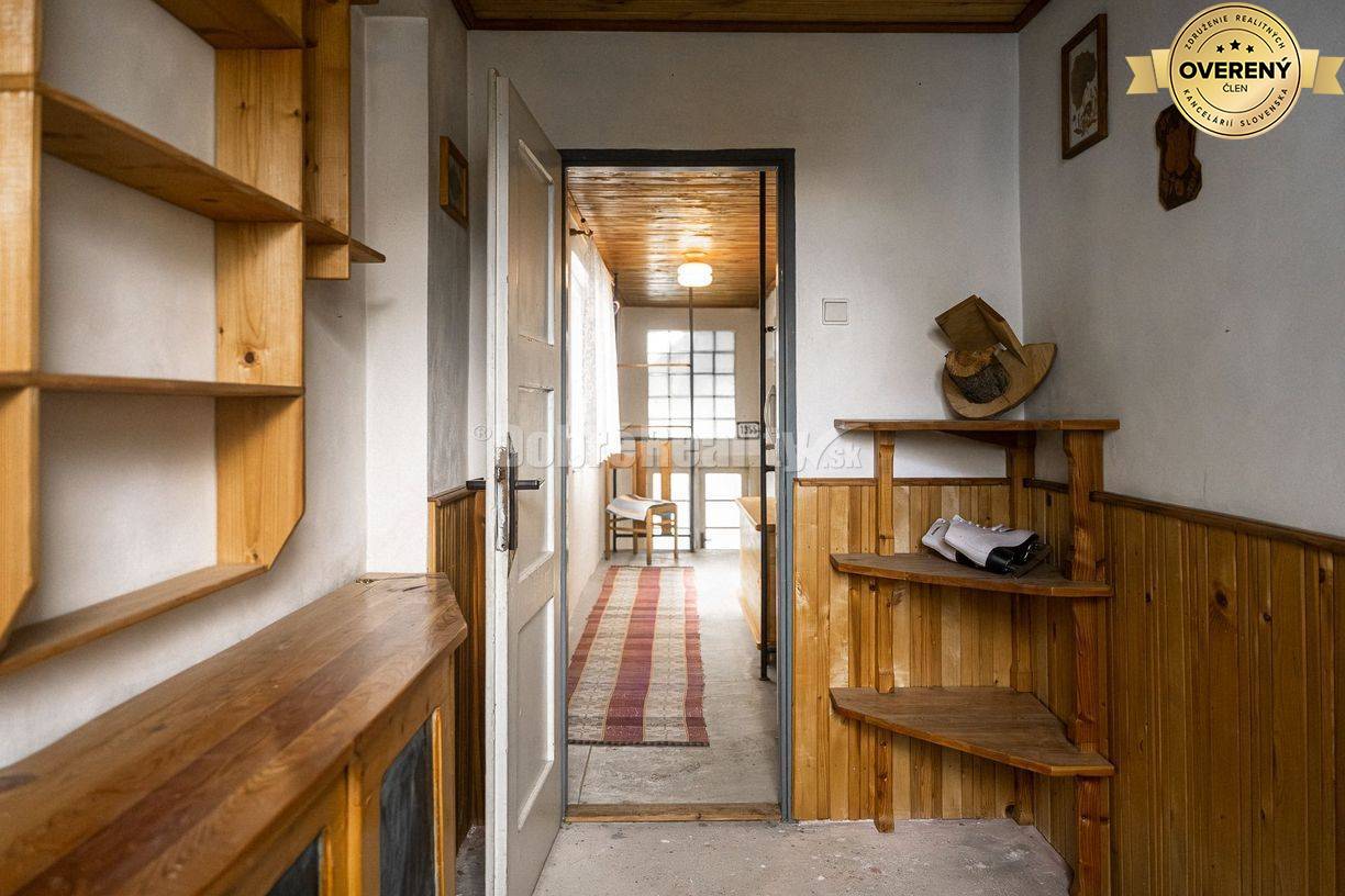 PREDAJ: 4 izbový gazdovský dom v tichej ulici, 136 m2, Polomka