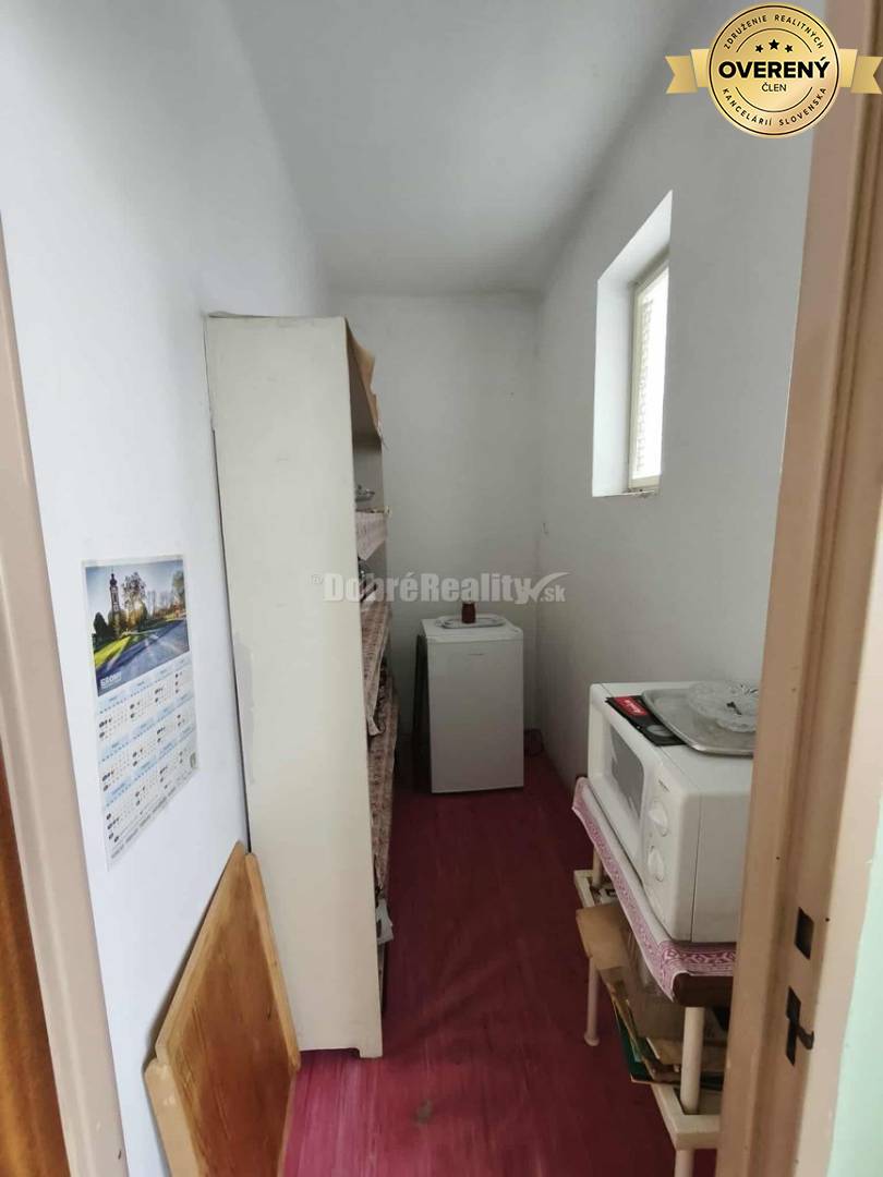 Dobré Reality Vám ponúkajú krásny pôvodný rodinný dom v obci Vlčany -