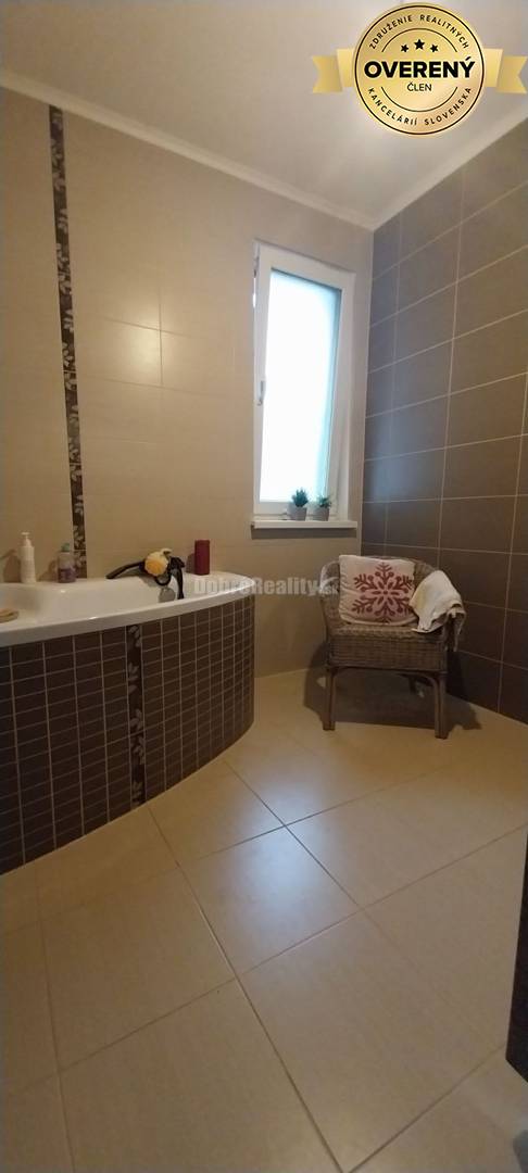 Na predaj moderný rodinný dom v tichej časti Beladíc – Pustý Chotár