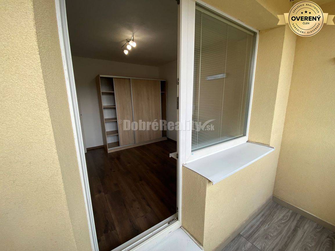 DOBRÉ REALITY ponúkajú na predaj luxusný, zariadený 4-izbový byt v Rim