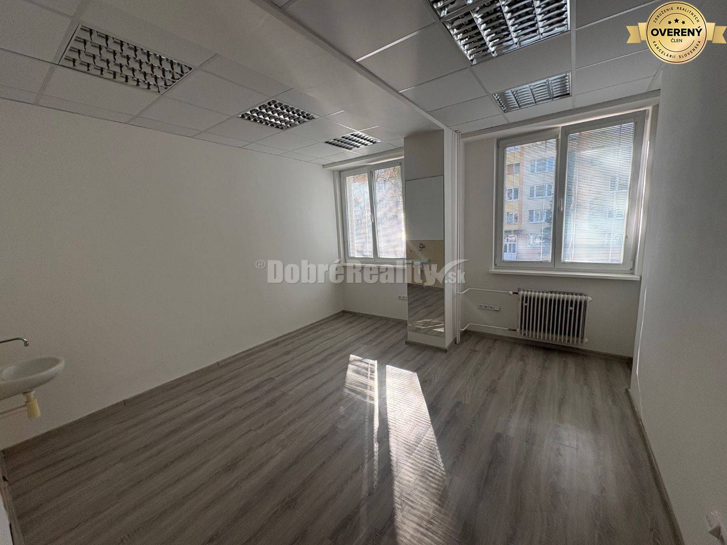 Na prenajom najlacnejšie komerčne priestory v Prievidzi.