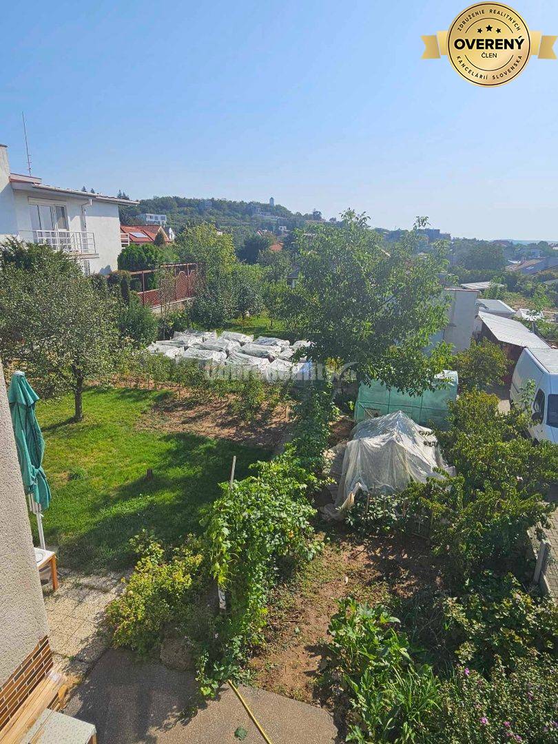 RD - ZOBOR na pozemku 575m2 - vhodný na bývanie, aj komerčné účely