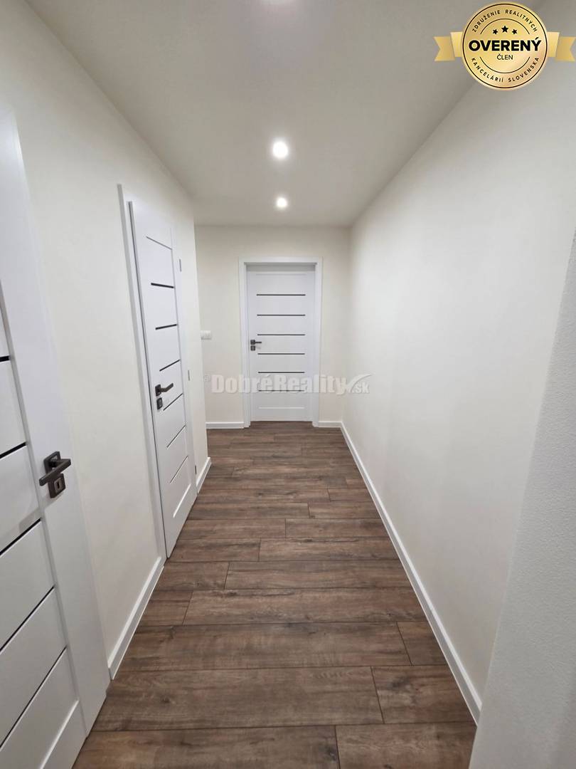 3 izbový byt na predaj 74 m2, ul. Králika, Prievidza .