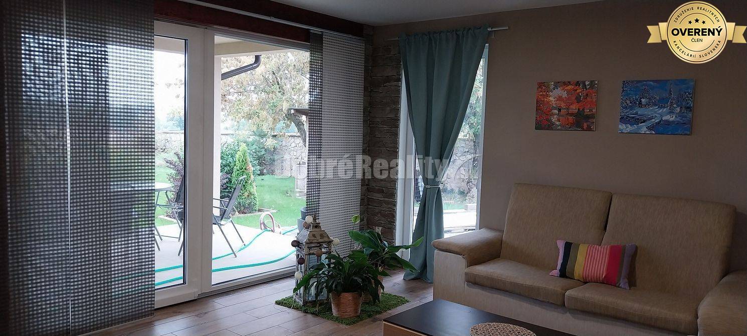 EXKLUZÍVNE!! prenájom rodinného domu v obci Beladice