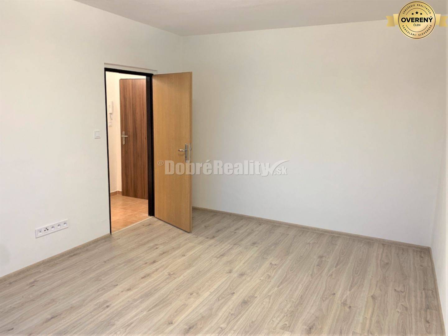 Nový nájomné 1 izbové byty v Prievidzi - ihneď k dispozícii