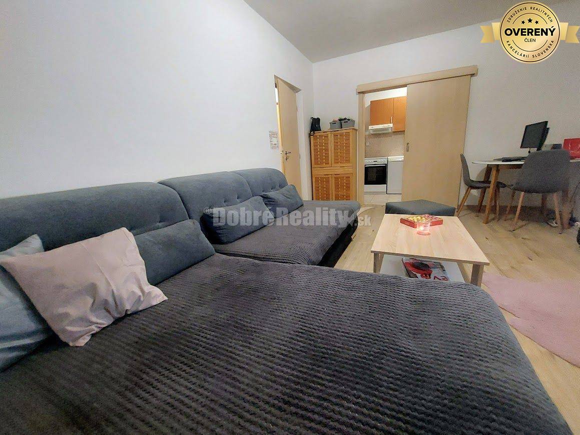 PRENÁJOM: ZARIADENÝ 2 IZBOVÝ BYT, UHLISKO