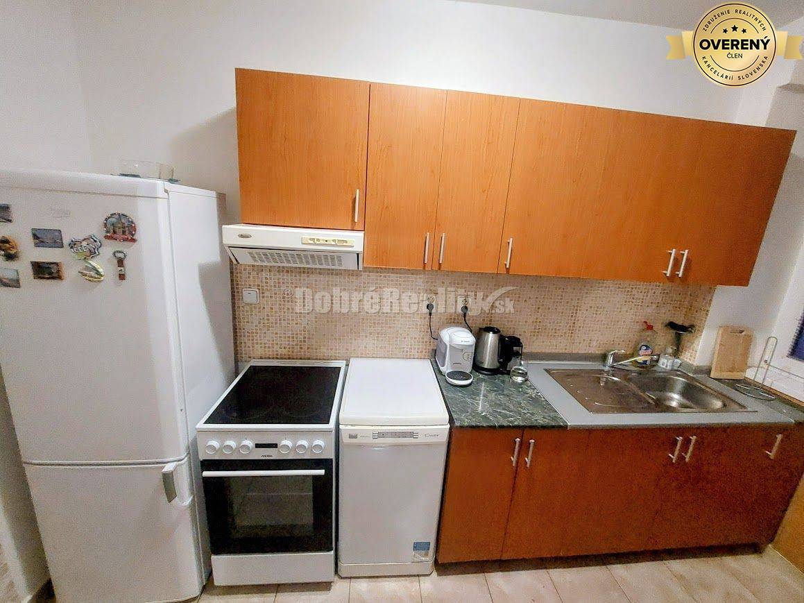 PRENÁJOM: ZARIADENÝ 2 IZBOVÝ BYT, UHLISKO