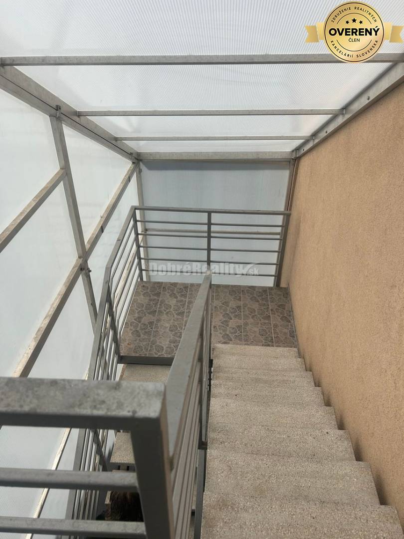 Prenájom útulného 1izb. bytu pri Gymnáziu